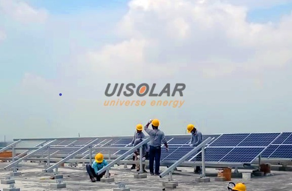  UISOLAR bietet Solarregale für Dachprojekte in Bengalen